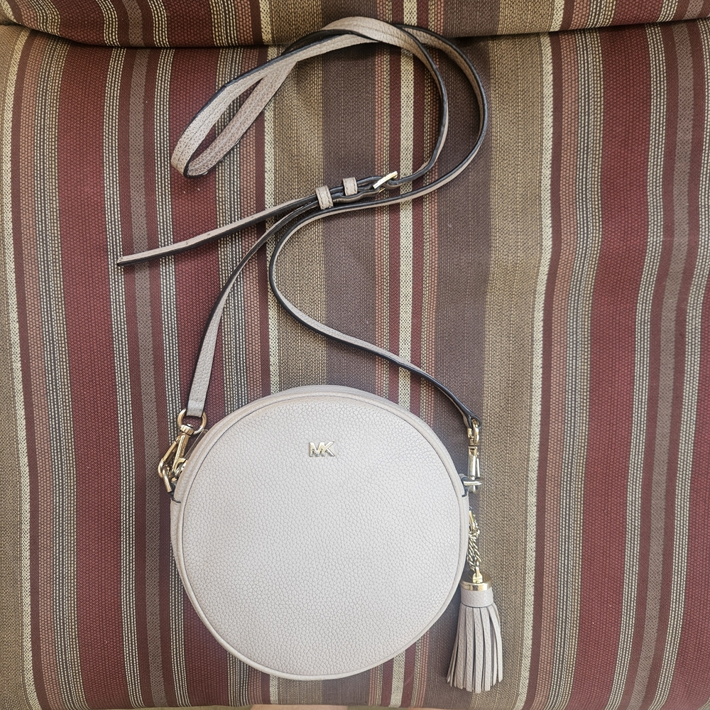 Michael Kors Pebble Leather Canteen Crossbody